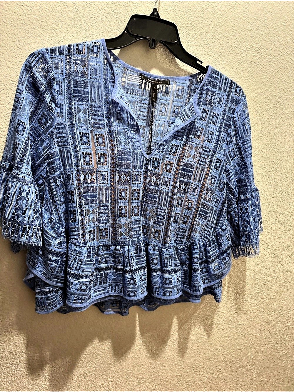 BCBGMAXAZRIA Geometric Peplum Blouse in Beautiful Blue with separate beize linin